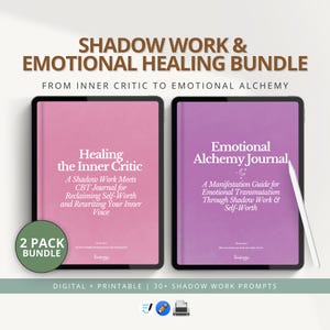 Op de afbeelding: Een digitale bundel met twee tablets met roze en paarse covers. Op de roze tablet staat "Healing the Inner Critic" en op de paarse tablet staat "Emotional Alchemy Journal". De bundel is voor schaduwwerk en emotionele genezing.