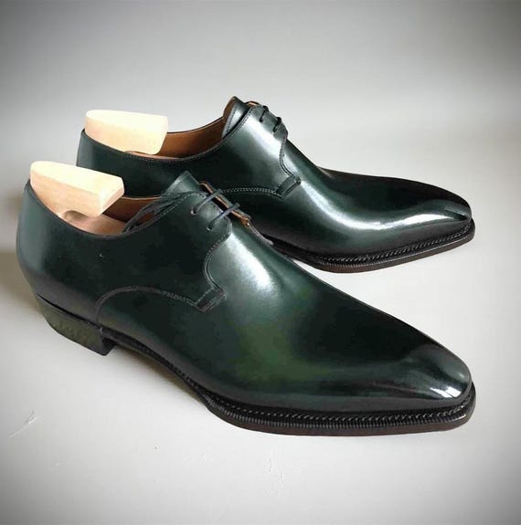 Buy Men's Green Leather Oxford Shoes: Bespoke One-piece Dress Shoes Online  in India - Etsy