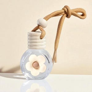 Glass Flower Car Pendant Aromatherapy Bottle Car Ornament Mini Car Diffuser Bottle Refillable with Wooden Cap Essential Oil Air Freshener