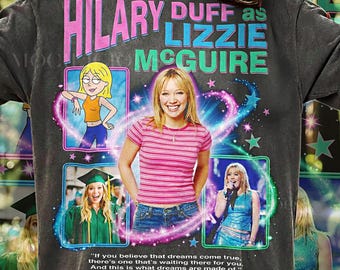 Hilary Duff als Lizzie McGuire Vintage Y2K Tee, Dreams Are Made Of Zitat Shirt, D1sney Retro Streetwear, 2000er Jahre Popstar Nostalgie Geschenk
