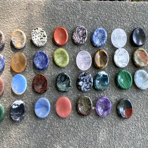 Natural Crystal Worry Stone, Mindfulness, Energy Balance, Pocket Crystal Gift for Relaxation and Focus