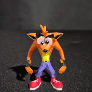 Crash bandicoot figure - Etsy 日本
