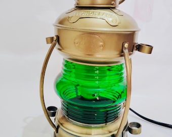 Lanterna elettrica rustica in ottone: lampada da tavolo nautica con vetro rosso e verde