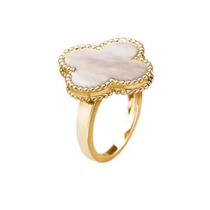 Mother Of Pearl Clover Ring Gorgeous Jewelry For Special