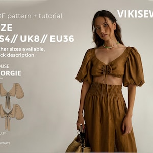 Puede incluir: Una mujer con un conjunto de top y falda marrón. El top tiene mangas abullonadas y un lazo. La falda es de cintura alta y con abertura. El texto en la imagen dice "PDF pattern + tutorial", "SIZE US4// UK8// EU36" y "BLOUSE GEORGIE".