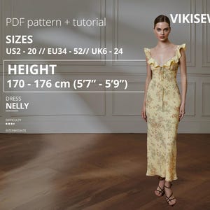 Puede incluir: Un juego de tres tazas de cerámica con un acabado mate moteado. Las tazas son de color crema, gris claro y gris oscuro. Cada taza tiene un diseño simple y minimalista.