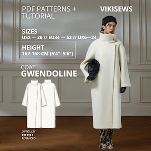 Può includere: Un cartamodello PDF per il cappotto Gwendoline di Vikisews, che presenta un lungo cappotto bianco sporco con collo alto, maniche larghe e chiusura a bottoni. L'immagine include disegni tecnici, taglie EU 34-52 e altezza 162-168 cm.