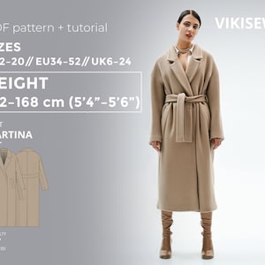 Può includere: Cappotto beige con cintura, disponibile come modello PDF e tutorial. Il cappotto, chiamato Martina, è disponibile nelle taglie EU34-52. L'altezza è 162-168 cm (5'4"-5'6"). Difficoltà: avanzato.