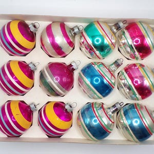 Vintage Shiny Brite  Christmas Ornaments Round Rings