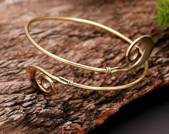 18K Gold Plated Spiral Upper Arm Cuff | Minimalist Coil Armlet | Adjustable Brass Bangle |