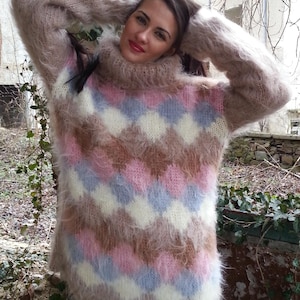 Hand-Knitted Mohair Sweater – Light, Soft & Luxuriously Warm Made to Order by Superteo