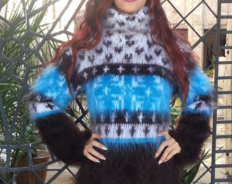 Hand-Knitted Mohair Bodysuit – Fluffy Knit Loungewear, Made to Order