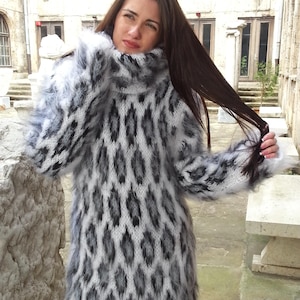 Hand-Knitted Mohair Sweater – Light, Soft & Luxuriously Warm Made to Order by Superteo