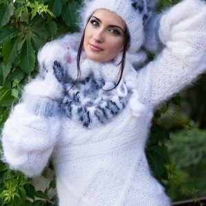 Handmade Mohair Dress – Soft, Fluffy, and Colorful Made to order by SUPERTEOART S-L