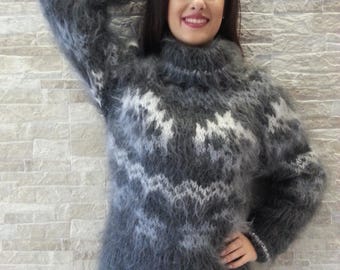 Hand-Knitted Mohair Bodysuit – Fluffy Knit Loungewear, Made to Order