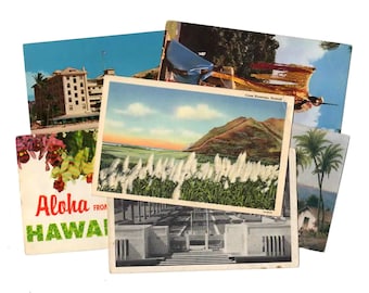 SALE - 15 Vintage Hawaii Postcards - DAMAGED- Collage, Mixed Media, Scrapbooking, Assemblage, Paper Craft, Art Journal Supplies