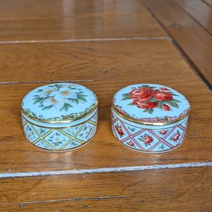 Ardleigh Elliott porcelain music collector box with rose motif with choice of July rose/January rose limited collection from Germany