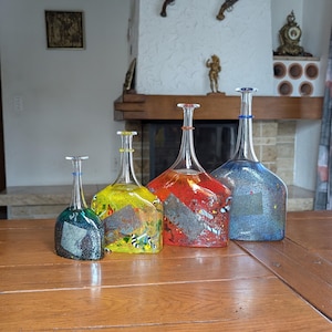 Glasflaschen bunt