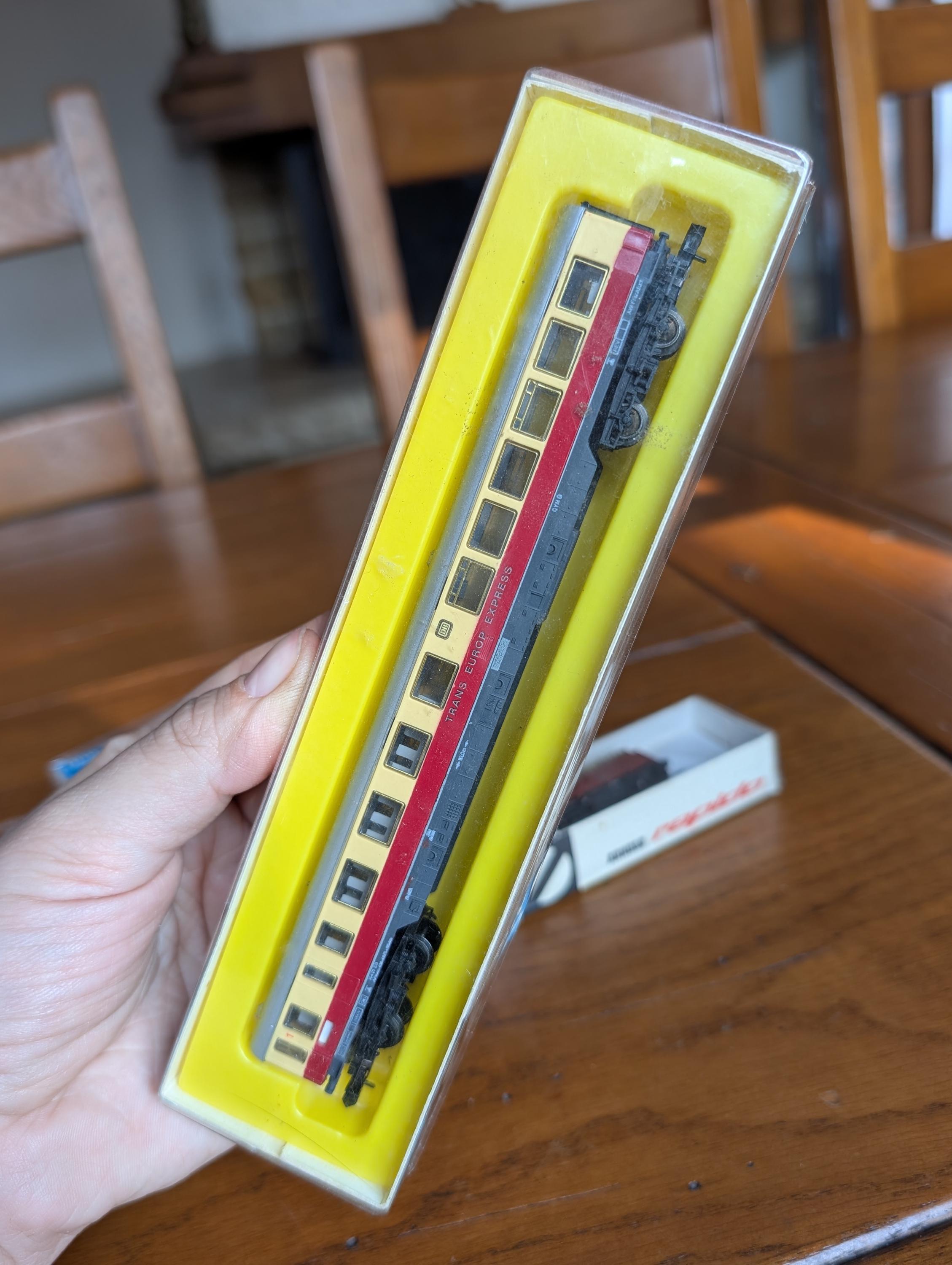 Vintage Arnold Rapido N Gauge Model Train Cars, Trans Europa