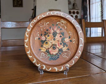 Vintage handmålad blommig trätallrik - schweizisk rustik dekor