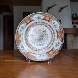 Chinese collectible porcelain plate with floral medallion and red mark hand painted traditional decor
