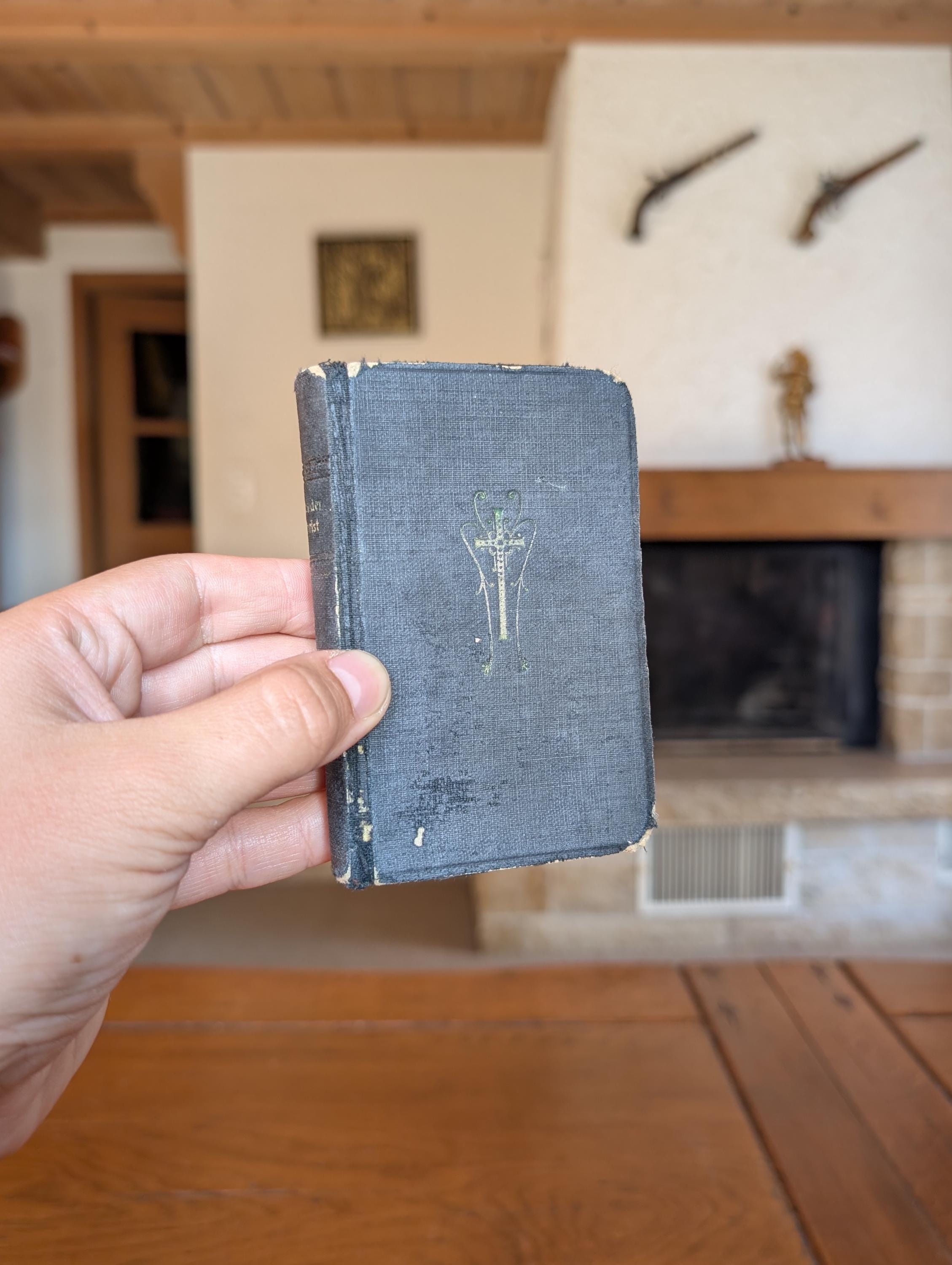 1920年代のドイツのアンティーク祈祷書「Der betende Christus 
