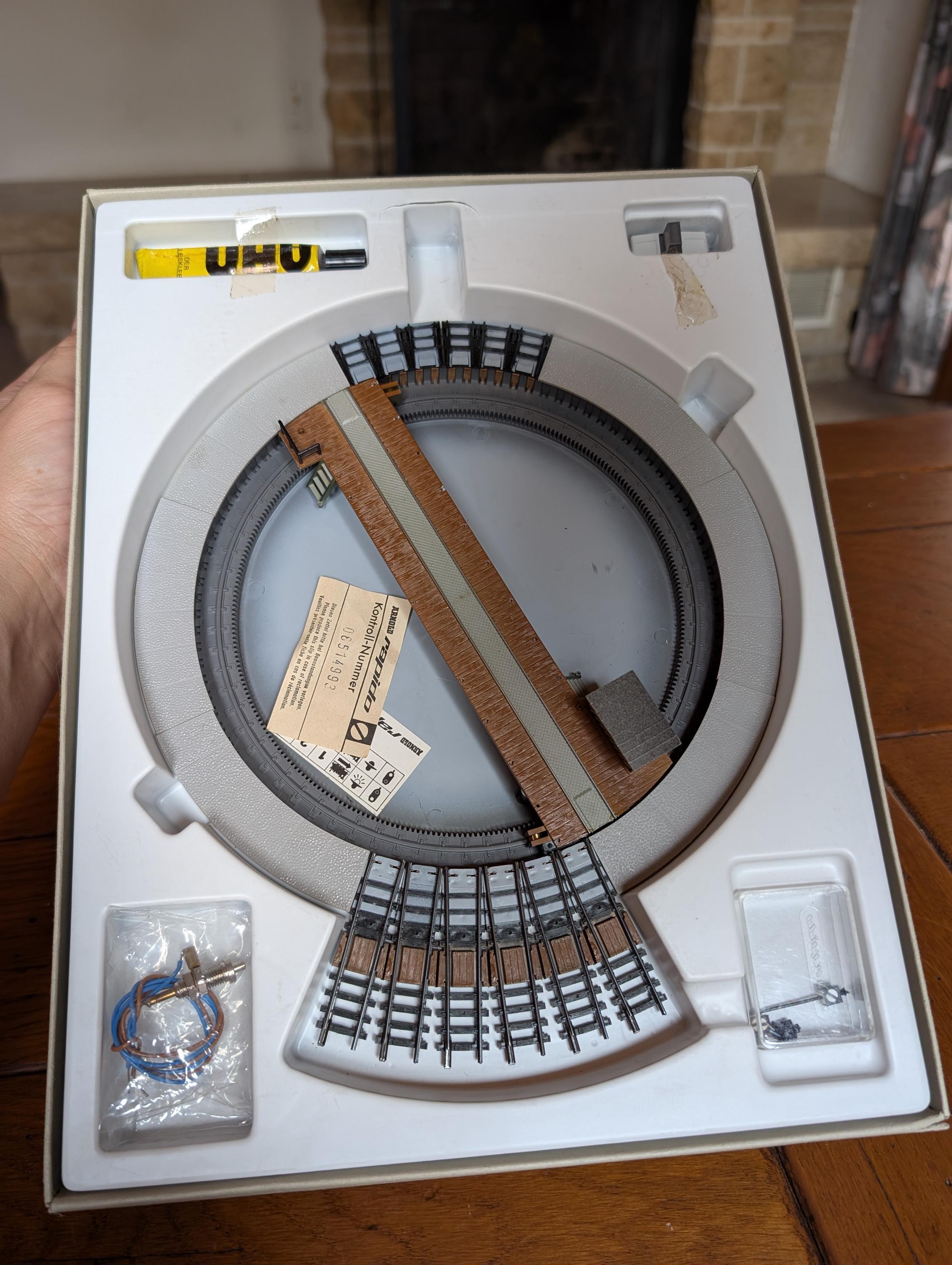 Arnold Rapido 0851 Vintage H0/N Railway Turntable Set for Model