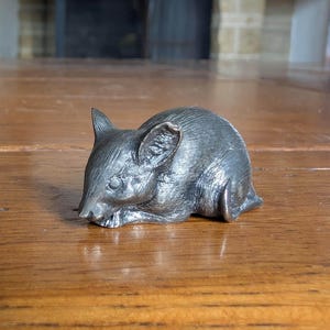Miniature metal rat figurine realistic scary design for Halloween horror shelf or prank gift