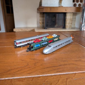 Märklin H0 vintage model train car with choice of 4094 dining coach, 4074 auto transporter, or 3077 Zeppelin for railway collectors