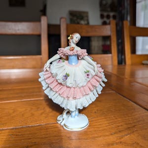Volkstedt Dresden V20014 antique porcelain ballerina figurine in lace dress with floral details from mid-century West Germany