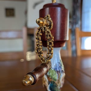 Reuge Musical Spice Mill: Capodimonte Angel, Swiss Movement image 2