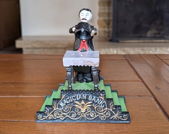 ヴィンテージ鋳鉄製マジックバンク：19世紀の機械式バンク - Etsy 日本