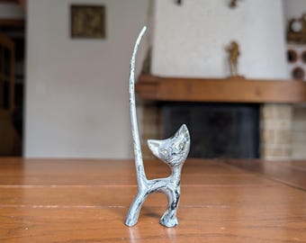Vintage 60s Metal Cat Ring Holder, Minimalist Jewelry Display