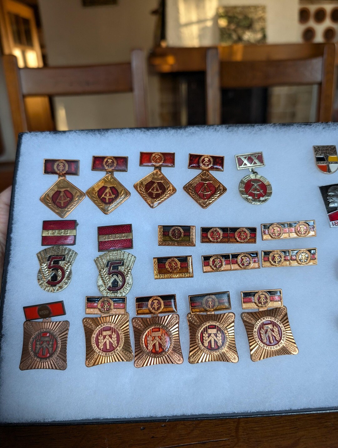 東ドイツの軍・公務員バッジコレクション：社会主義史の紋章 - Etsy 日本