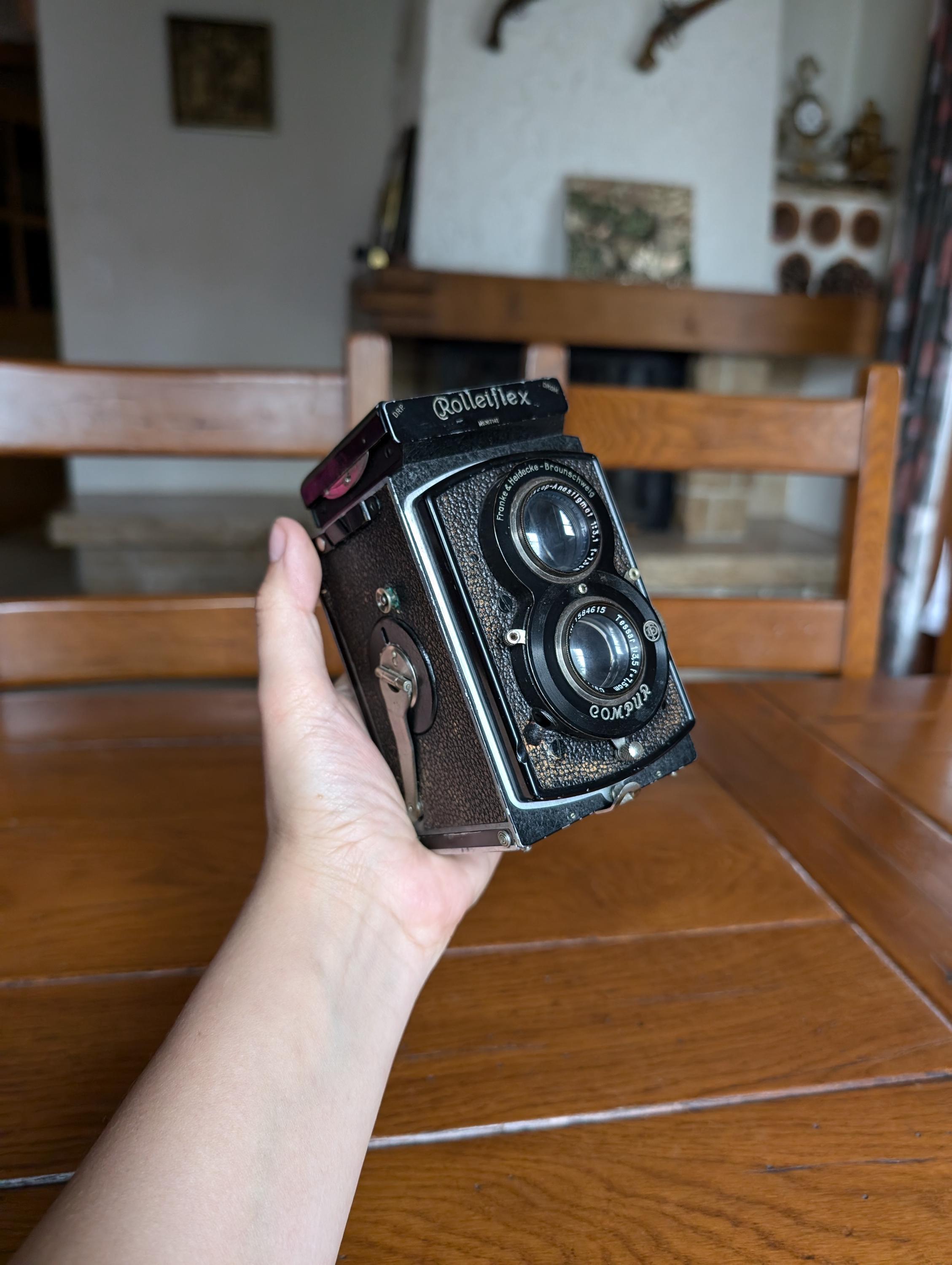 ヴィンテージのRolleiflex Automat IIカメラ、Carl Zeiss Jena Tessar