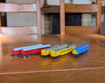 Vintage Lone Star Train Set, N/000 Gauge, England