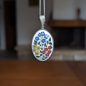Sterling silver 925 cloisonné floral locket pendant for 2 photos vintage memorial jewelry gift