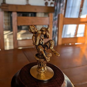 Reuge Musical Spice Mill: Capodimonte Angel, Swiss Movement image 3