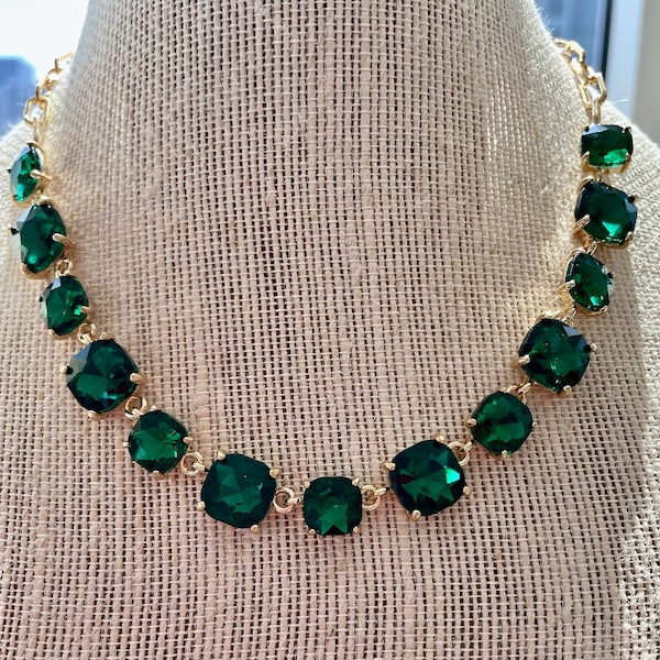 Green rhinestone necklace, green rhinestone statement necklace, Statement necklace, green statement necklace, green rhinestone necklace
