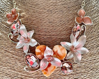 Flower necklace for women, Orange flower necklace, peach flower necklace, statement necklace orange wedding jewelry for bride, Mothers Day
