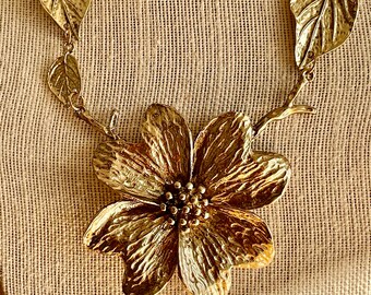 statement necklace, chunky necklace, gold flower necklace, statement flower necklace, gold retro flower Necklace, Christmas gift