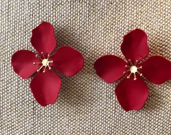 Statement earring, Gifts Under 30, red flower earring, red earring, Christmas earring, statement earring for women, chunky flower earring