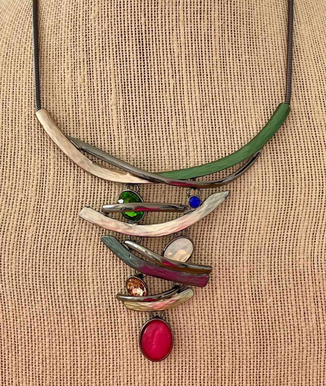 Ivory Glow Statement Necklace