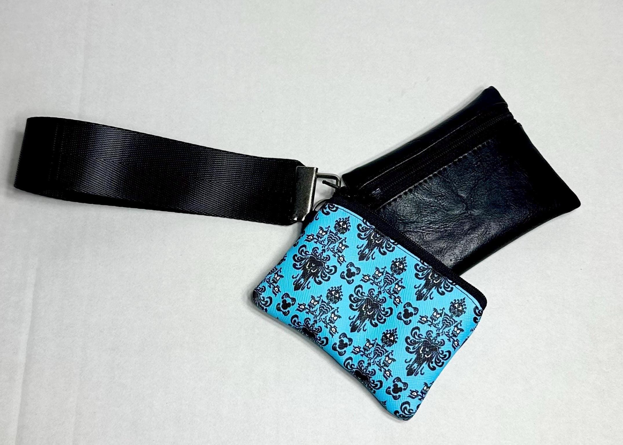 Lululemon wristlet dual pouch - Etsy 日本