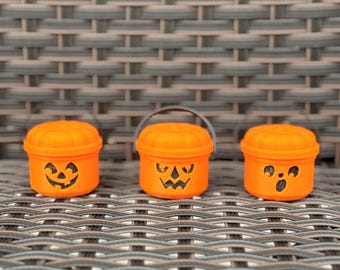 Miniature Halloween Buckets Trick or Treat Halloween Decor Dollhouse Halloween Decor Scale Halloween Buckets for Dolls