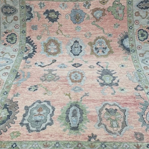 8x10 Handmade Turkish Wool Oushak Rug: 8x10 Boho Aztec Design