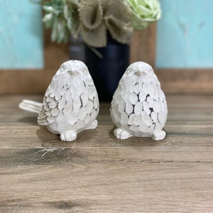 Pair of Birds Figurines Set of Two Birds Statues Farmhouse Decor Bird Figurine Bird Statue Bird Lover Gift Bird Collectible Woodland Decor
