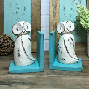 Tall Owl Figurines Set of Bookends//Woodland Decor//Woodland Creatures Nursery Decor//French Country//Rustic Farmhouse Decor//Owl Book Ends