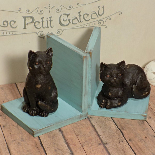 Black Cat Figurines Set of Bookends//Available in a Variety of Colors//Cat Book Ends//Birthday Gifts//Farmhouse//Shabby Chic//French Country