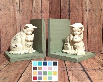 Mother and Kitten Cats Figurines Set of Bookends Farmhouse Cat Decor Cat Statue Cat Lover Gift Farmhouse Cat Collectible Figurine Kitty Gift